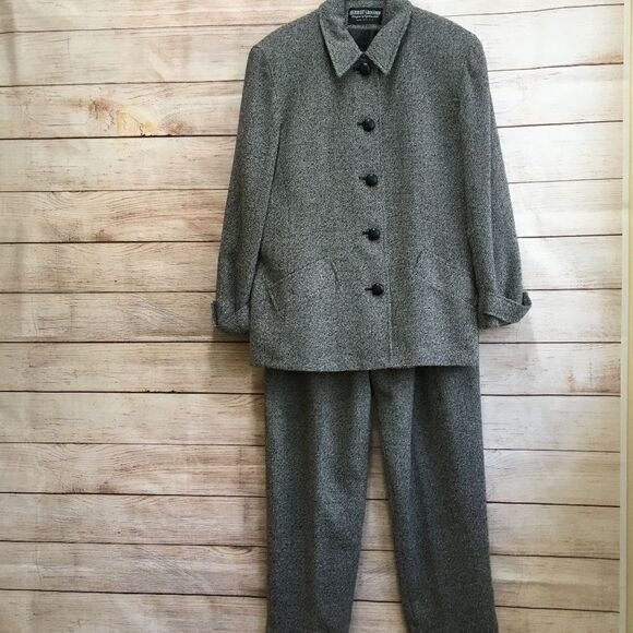 VINTAGE HERBERT GROSSMAN PANTSUIT IN BLACK AND WHITE TWEED - Picture 1 of 14